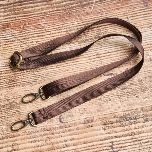 Vintage Leather Fanny Pack | Small Leather Shoulder Bag Supplier - Image 4