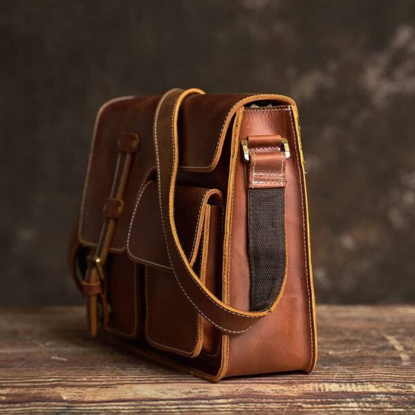 Handmade Leather Messenger Bag |Men's Leather Bags Supplier 10 Handmade Leather Messenger Bag |Men's Leather Bags Supplier - Image 10