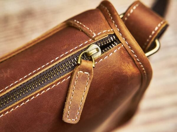 Handmade Leather Messenger Bag | Leather Shoulder Bag 6 Handmade Leather Messenger Bag | Leather Shoulder Bag - Image 6