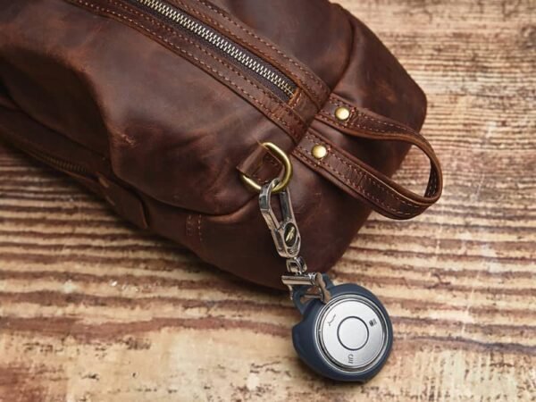 Leather sling Bag l Crossbody Leather Pack - Image 8