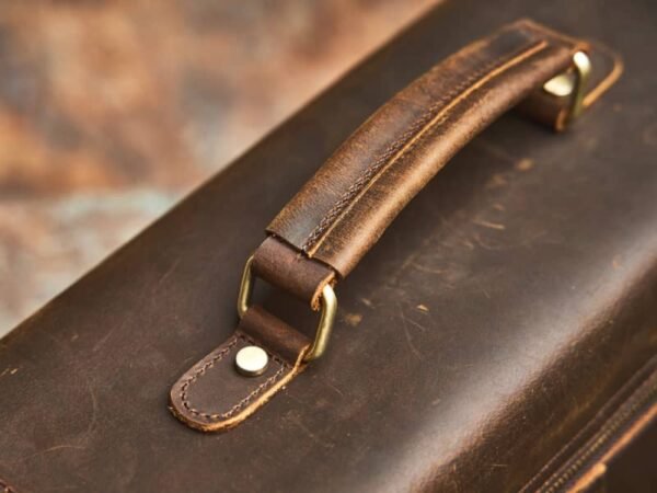 Vintage Leather Camera Bag | Genuine Leather Crossbody Bag 10 Vintage Leather Camera Bag | Genuine Leather Crossbody Bag - Image 10