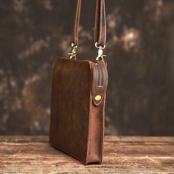 Ultra Slim Tablet Messenger Bag | Leather Bags Supplier 6 Ultra Slim Tablet Messenger Bag | Leather Bags Supplier - Image 6