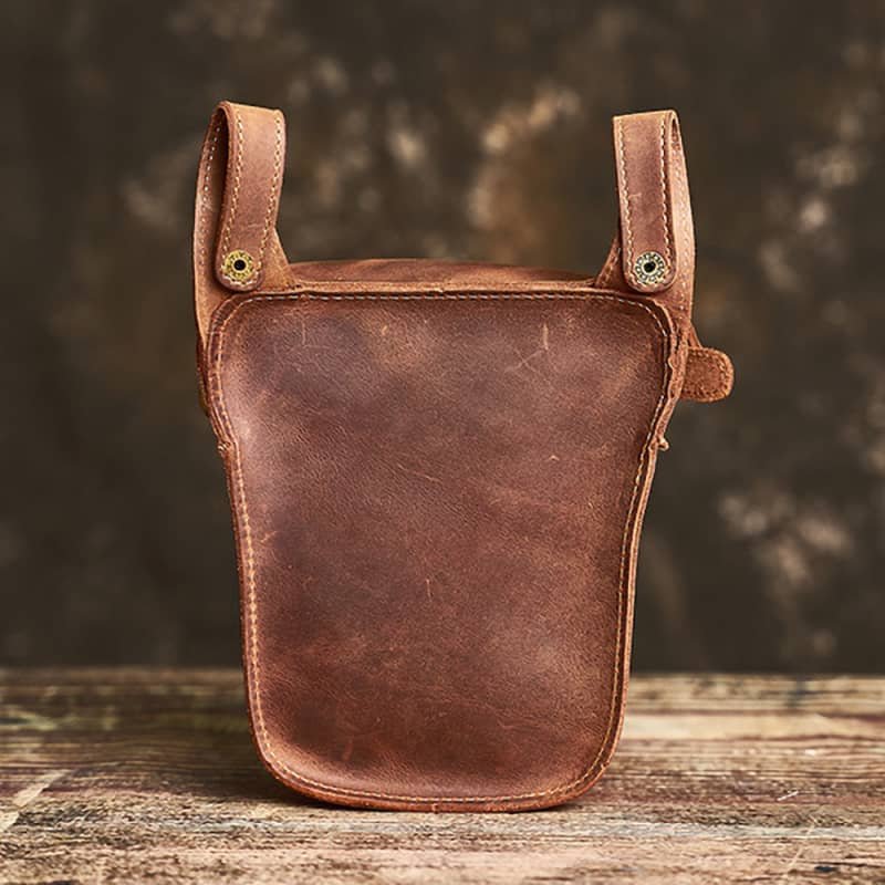 Vintage Large Leather Fanny Pack | Handmade Leather Waist Bag Wholesalers 4 Vintage Large Leather Fanny Pack | Handmade Leather Waist Bag Wholesalers - Image 4